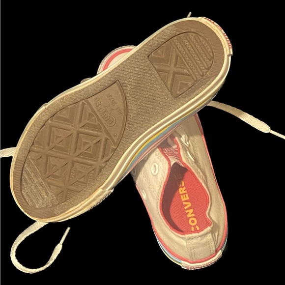 Converse sneakers girls size 11. *Remember converses run big so size down. - Picture 3 of 3
